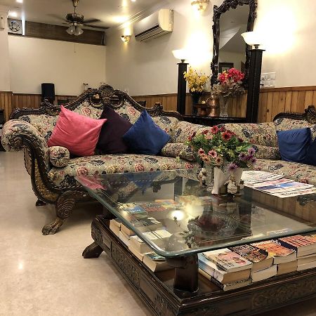Hotel Wood Castle à Delhi  Extérieur photo