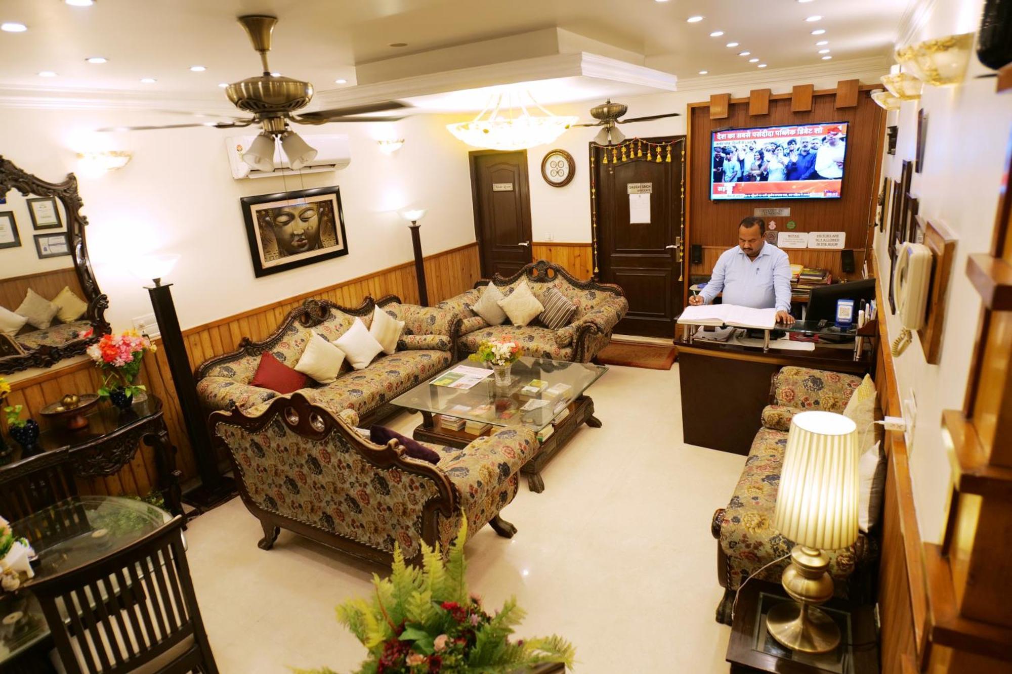 Hotel Wood Castle à Delhi  Extérieur photo