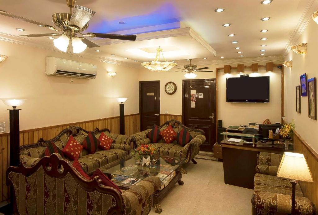 Hotel Wood Castle à Delhi  Extérieur photo